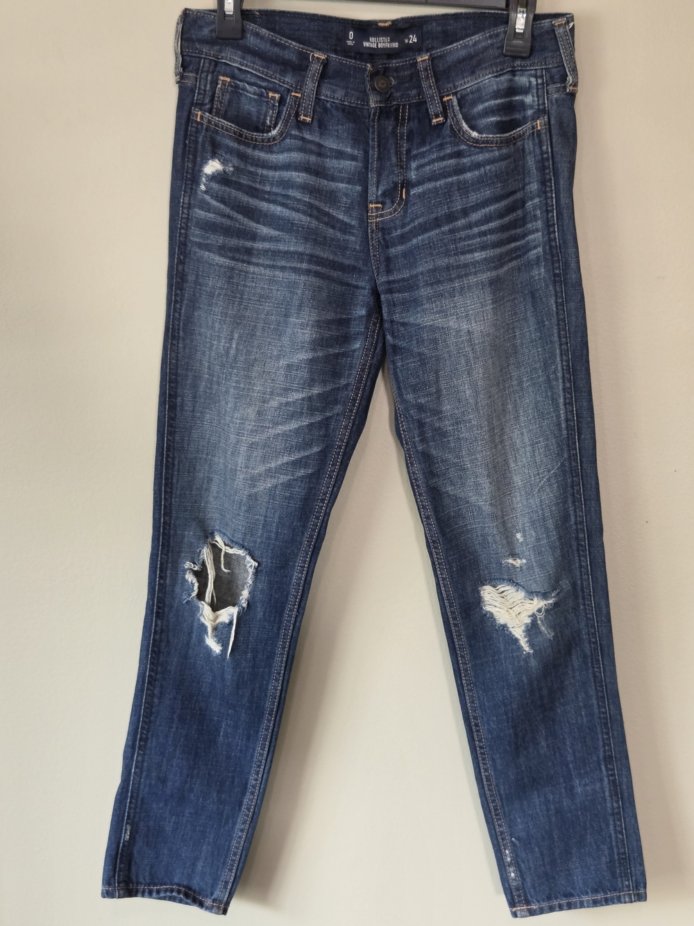 Hollister Vintage Boyfriend Jeans Size 0 W24 Distressed Ripped Medium Wash
